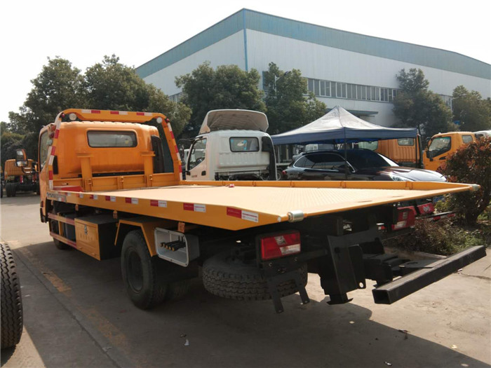 江鈴凱悅黃牌一拖二清障車(chē)